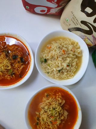 [풀무원] 자연은맛있다 정면, 백면, 홍면  세트 — 5점을 준 리뷰어가 2021년 4월 올린 사용 사진