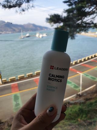 리더스코스메틱 리더스 카밍 바이오틱스 에센스 워터 — 5점을 준 리뷰어가 2021년 3월 올린 사용 사진