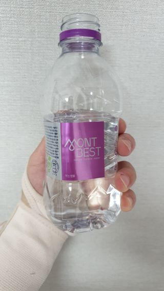 몽베스트 [MONTBEST] 330mL 20병 — 5점을 준 리뷰어가 2021년 10월 올린 사용 사진