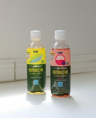 더그레잇티 콤부차 [매일유업] 더그레잇티 44kcal 콤부차 300ml *12개입 (오리지널 6개+베리리치 6개) — 4점을 준 리뷰어가 2023년 8월 올린 사용 사진