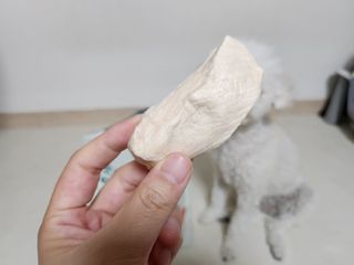 [펫시밀] 원물그대로 영양듬뿍 동결건조 왕북어트릿300g,왕치킨트릿400g,열빙어트릿300g 대용량 간식 — 5점을 준 리뷰어가 2023년 5월 올린 사용 사진