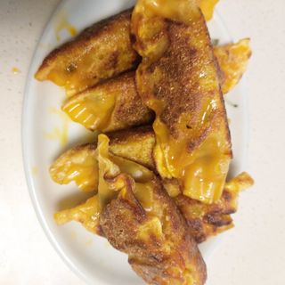 한만두 진한 해물맛 짬뽕만두 1kg — 4점을 준 리뷰어가 2021년 4월 올린 사용 사진