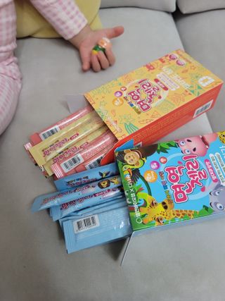 다나음 셀렌에 빠진 아연면역젤리 열대과일맛+사과맛 — 5점을 준 리뷰어가 2023년 1월 올린 사용 사진
