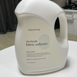 심플리오리빙 심플리오 스킨프렌들리 섬유유연제 2.5L — 5점을 준 리뷰어가 2022년 6월 올린 사용 사진