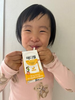 메디웰 페디아드링크 미니 바나나맛 — 5점을 준 리뷰어가 2022년 5월 올린 사용 사진
