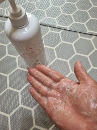 프리[닥터문] 유산균 락토케어 질경초 여성청결제 1000ml (젤타입) — 5점을 준 리뷰어가 2022년 6월 올린 사용 사진
