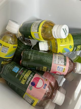 더그레잇티 콤부차 [매일유업] 더그레잇티 44kcal 콤부차 300ml *12개입 (오리지널 6개+베리리치 6개) — 5점을 준 리뷰어가 2023년 7월 올린 사용 사진