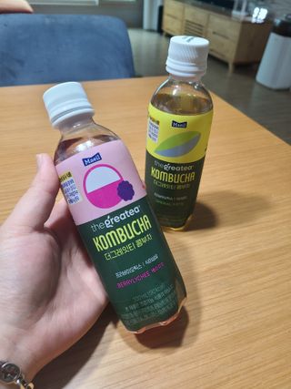 더그레잇티 콤부차 300ml *12개입 (오리지널 6개+베리리치 6개) — 4점을 준 리뷰어가 2022년 7월 올린 사용 사진