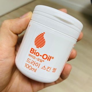 바이오오일 [바이오-오일] 드라이 스킨 젤 100ml — 4.5점을 준 리뷰어가 2022년 1월 올린 사용 사진