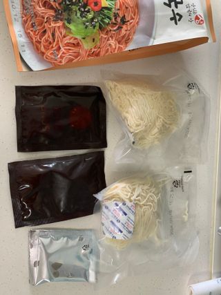 [한면원] 비빔국수 2인분 — 4점을 준 리뷰어가 2022년 8월 올린 사용 사진