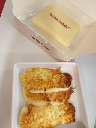 앙투어솔레 아일랜드 구워먹는 치즈 100 자연 치즈 와인안주 300g(100g x 3팩) — 5점을 준 리뷰어가 2022년 8월 올린 사용 사진