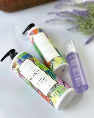 조향사 화이트포레스트 에센스미스트+ 바디&핸드로션 + 바디&핸드워시 구성 — 5점을 준 리뷰어가 2022년 6월 올린 사용 사진