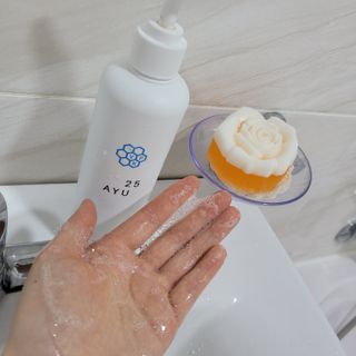 AYU25[아유트웬티파이브]피부 진정, 보습 와일즈 로즈 핸드워시 — 5점을 준 리뷰어가 2021년 5월 올린 사용 사진
