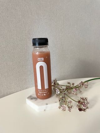 BLENDY'S 핑크 스무디+블론디 스무디 — 5점을 준 리뷰어가 2021년 11월 올린 사용 사진