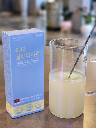 메타웰빙 GC녹십자웰빙 메타 글루타치온 — 4.5점을 준 리뷰어가 2022년 9월 올린 사용 사진