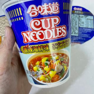 NISSIN 닛신 컵누들  4종 - 씨푸드오리지날, 씨푸드 스파이시, 씨푸드 커리, 씨푸드 XO소스 — 5점을 준 리뷰어가 2021년 11월 올린 사용 사진