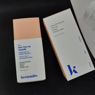 키노닉스 로지 톤업 선밀크 — 5점을 준 리뷰어가 2021년 8월 올린 사용 사진