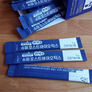 메이준뉴트리 슈퍼 포스트바이오틱스 — 5점을 준 리뷰어가 2021년 5월 올린 사용 사진