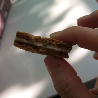 롯데제과 롯샌 카페크런치 — 5점을 준 리뷰어가 2021년 10월 올린 사용 사진