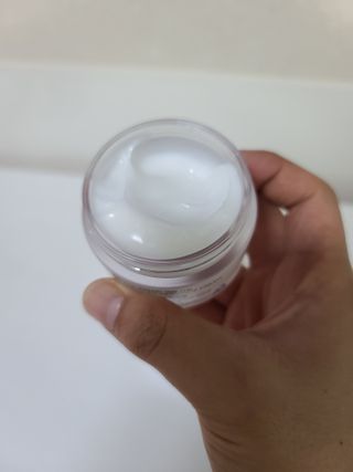 플레라디 에델바이스 인리치드 머랭 크림 — 5점을 준 리뷰어가 2021년 8월 올린 사용 사진