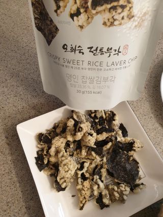 오희숙 전통부각 명인 찹쌀김부각, 찹쌀다시마부각, 황태껍질튀각 총 6봉 — 5점을 준 리뷰어가 2021년 6월 올린 사용 사진