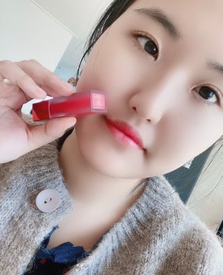 [블랙루즈] 에어 핏 벨벳틴트 시즌1 7종 중 택1+랜덤1 — 4.5점을 준 리뷰어가 2021년 1월 올린 사용 사진