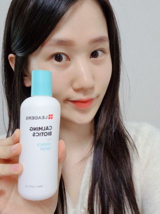 리더스코스메틱 리더스 카밍 바이오틱스 에센스 워터 — 5점을 준 리뷰어가 2021년 1월 올린 사용 사진