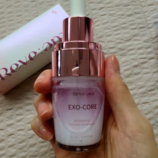 나우 [리브엠] 123억개 엑소좀으로 채운 눈부신 광채, 엑소코어 화이트닝 텐션 앰플 — 5점을 준 리뷰어가 2023년 6월 올린 사용 사진