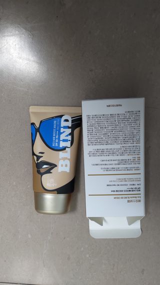 약손명가코스메틱 에오스보떼 블라인드 비비크림 50ml — 5점을 준 리뷰어가 2021년 8월 올린 사용 사진