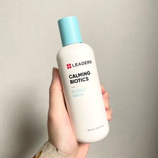 리더스코스메틱 리더스 카밍 바이오틱스 에센스 워터 — 5점을 준 리뷰어가 2021년 10월 올린 사용 사진