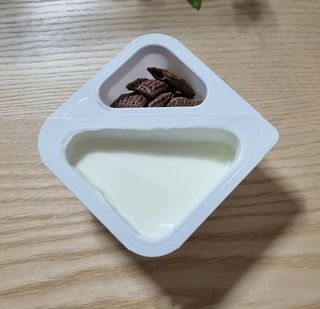 매일바이오 토핑요거트 — 4점을 준 리뷰어가 2021년 6월 올린 사용 사진