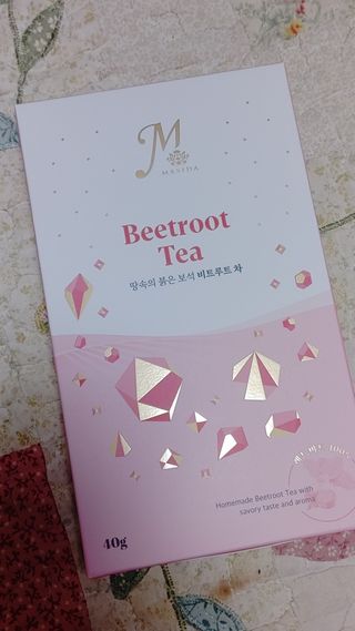 마시다 매혹적인 붉은 빛이 입안 가득히, 비트루트차 — 5점을 준 리뷰어가 2021년 5월 올린 사용 사진