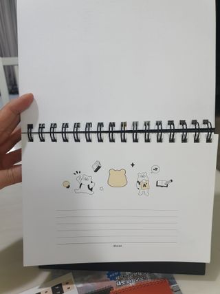 리훈 곰부 세우는 체크리스트 위클리 탁상 플래너 주간 일주일 계획표 — 5점을 준 리뷰어가 2023년 2월 올린 사용 사진