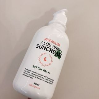 [닥터문] 프리미엄 알로에베라 선크림 500ml — 5점을 준 리뷰어가 2022년 6월 올린 사용 사진