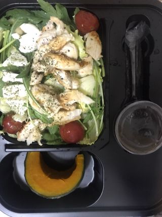 참살이도시락 작심삼일 샐러드도시락 3개 맛보기 새벽배송 또는 택배배송 — 4.5점을 준 리뷰어가 2021년 8월 올린 사용 사진
