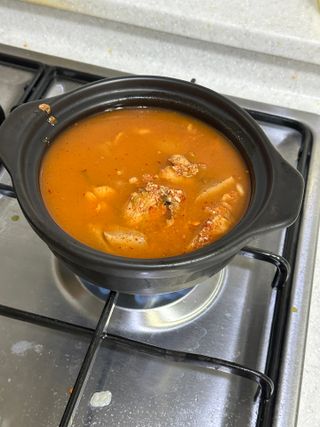 소담스퀘어 상암 궁중해물탕조씨집 백년가게 조씨집 팔뚝탕1인분550g — 5점을 준 리뷰어가 2022년 12월 올린 사용 사진
