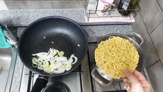 [풀무원] 자연은맛있다 정면, 백면, 홍면  세트 — 5점을 준 리뷰어가 2021년 4월 올린 사용 사진