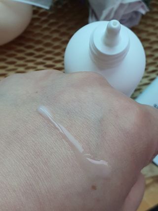 리더스코스메틱 리더스 카밍 바이오틱스 #1등 진정 기획세트 [에센스 워터150ml + 크림 마스크80ml] — 5점을 준 리뷰어가 2022년 10월 올린 사용 사진