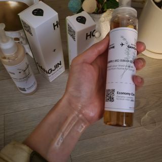 AIRIA 유칼립투스 바디 모이스쳐 로션 — 4점을 준 리뷰어가 2022년 3월 올린 사용 사진