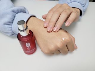 레드투래드 센서티브 어메이징 앰플 30ml — 5점을 준 리뷰어가 2021년 10월 올린 사용 사진