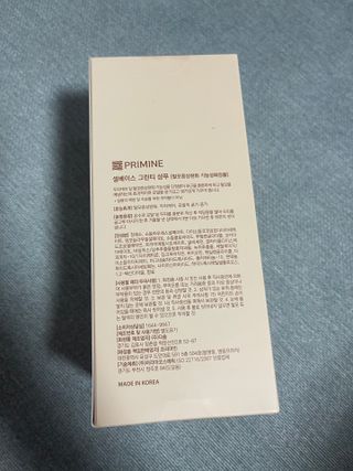 프리마인 더이상 뻣뻣하고 효과없는 탈모샴푸는 NO. 근본부터 케어하는 셀베이스 그린티샴푸(500ml) — 4.5점을 준 리뷰어가 2023년 5월 올린 사용 사진