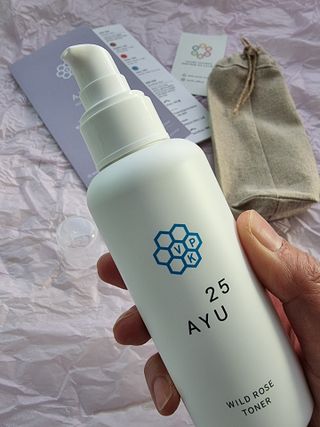 AYU25[아유트웬티파이브] 피부건강에 꼭 필요한 pH 약산성 와일드 로즈토너 — 5점을 준 리뷰어가 2021년 5월 올린 사용 사진