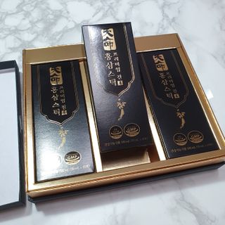 헬스업_천명진프리미엄홍삼스틱_10ml x 30포 — 5점을 준 리뷰어가 2021년 2월 올린 사용 사진