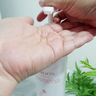 프리[닥터문] 유산균 락토케어 질경초 여성청결제 1000ml (젤타입) — 5점을 준 리뷰어가 2022년 5월 올린 사용 사진