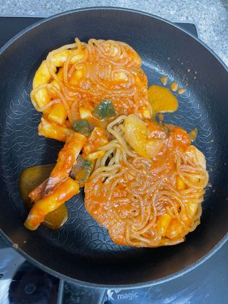 한성기업 무볼레 닭떡볶이+해물떡볶이 2종 세트 — 5점을 준 리뷰어가 2021년 10월 올린 사용 사진