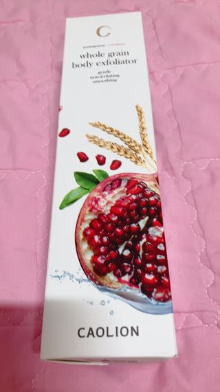 카오리온코스메틱스 곡물 바디 필링 스프레이 — 5점을 준 리뷰어가 2021년 7월 올린 사용 사진