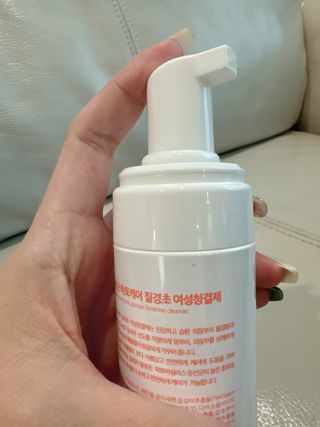 MF프리 [닥터문] 유산균 락토케어 질경초 여성청결제 200ml (폼타입) — 5점을 준 리뷰어가 2024년 12월 올린 사용 사진