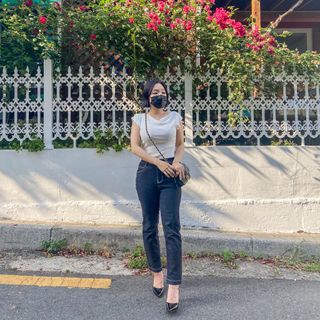 비클리프 여성 성수동 수제화 에나멜 구두 슬링백 7cm — 5점을 준 리뷰어가 2022년 6월 올린 사용 사진