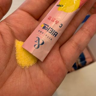 비타앤C 레몬맛, 망고맛 — 5점을 준 리뷰어가 2021년 5월 올린 사용 사진