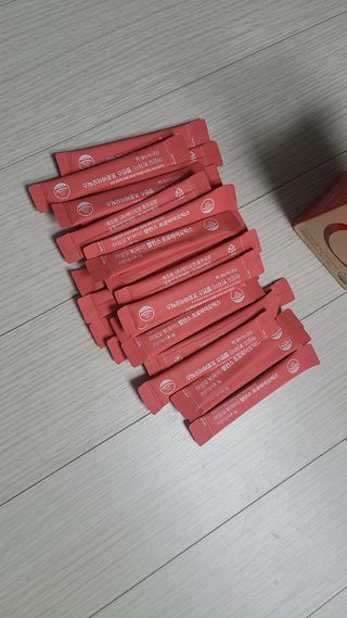 아임오 Y와이 밸런스 프로바이오틱스 30포 — 5점을 준 리뷰어가 2021년 9월 올린 사용 사진